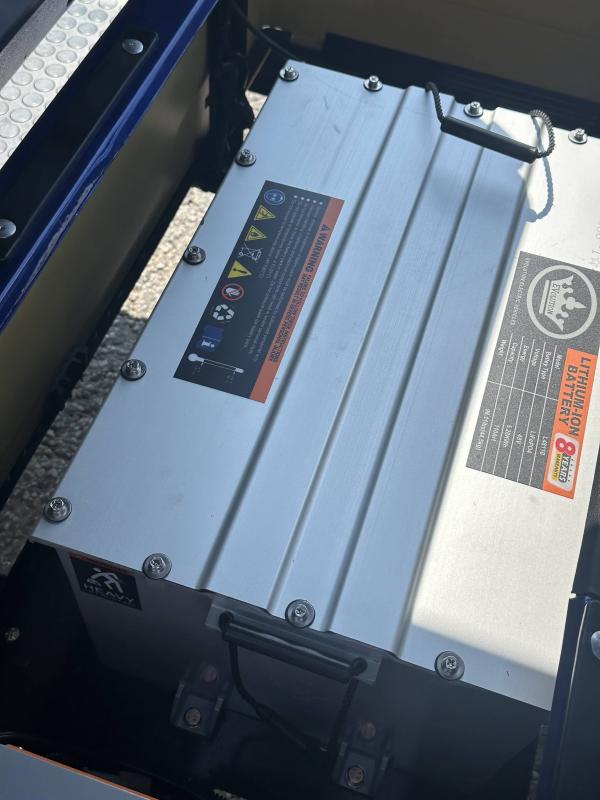 2025 Evolution Classic 4 Plus Lithium LSV All New Blue - Image 6